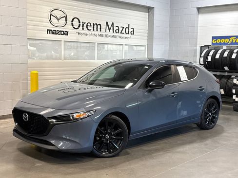 Certified 2022 MAZDA MAZDA3 s FWD image 1