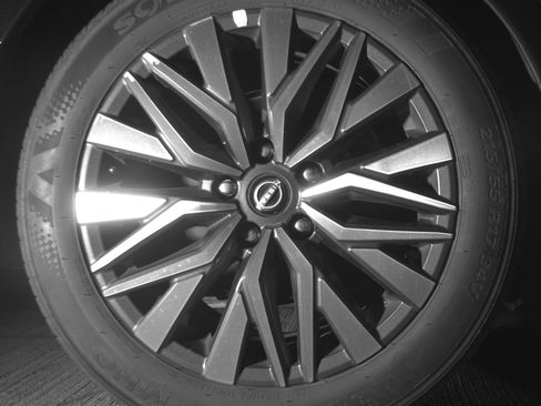 Used 2024 Nissan Altima 2.5 SV image 15