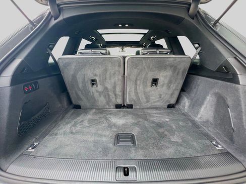 Used 2017 Audi Q7 3.0T Premium image 25