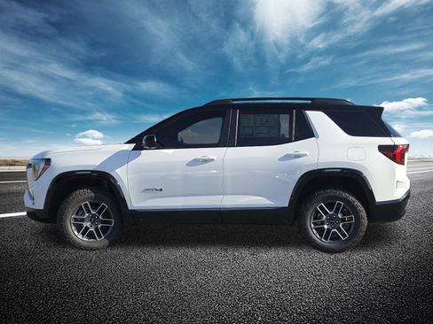 New 2026 GMC Terrain AT4 w/ Technology Package II AWD/4WD image 17