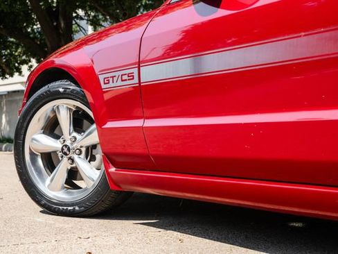Used 2007 Ford Mustang GT Premium image 25