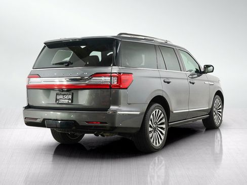 Used 2021 Lincoln Navigator Reserve w/ Luxury Package AWD/4WD image 5