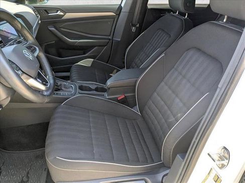 Used 2024 Volkswagen Jetta Sport FWD image 15