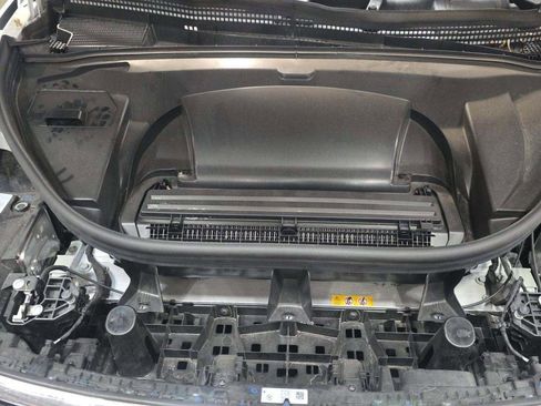 Used 2023 Mercedes-Benz EQS 580 4MATIC SUV w/ Pinnacle Trim Package image 18