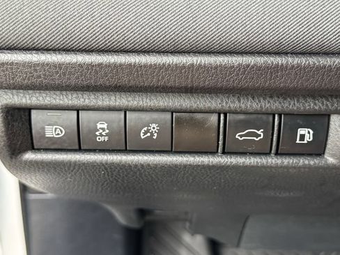 Certified 2025 Toyota Camry LE FWD image 24