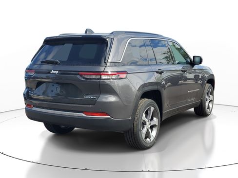 New 2026 Jeep Grand Cherokee Limited image 4