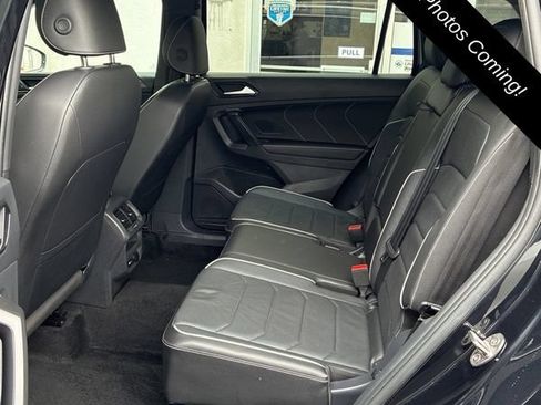 Used 2024 Volkswagen Tiguan SEL R-Line AWD/4WD image 9