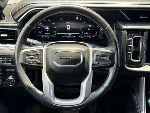 Used 2022 GMC Yukon Denali AWD/4WD image 15