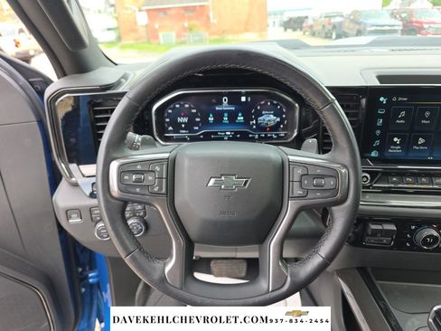 Certified 2022 Chevrolet Silverado 1500 ZR2 w/ Technology Package AWD/4WD image 9
