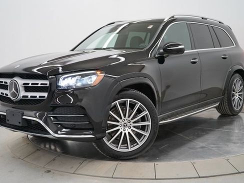 Used 2023 Mercedes-Benz GLS 450 4MATIC image 1