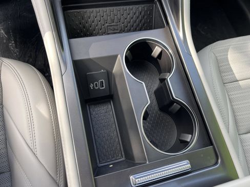 New 2026 Lincoln Nautilus Reserve image 17