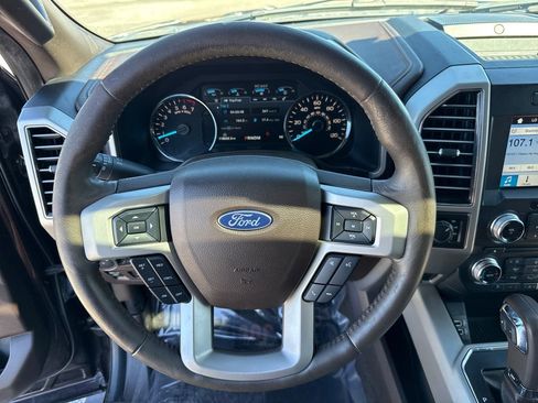 Used 2018 Ford F150 King Ranch image 15