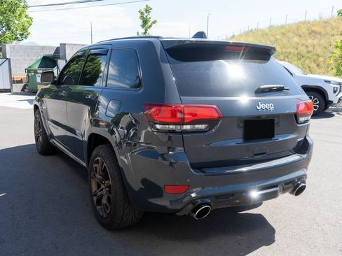 Used 2017 Jeep Grand Cherokee SRT AWD/4WD image 5