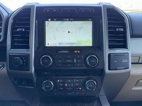 Used 2018 Ford F450 Lariat w/ Lariat Ultimate Package image 18