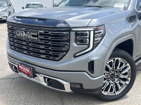 Used 2024 GMC Sierra 1500 Denali Ultimate AWD/4WD image 2