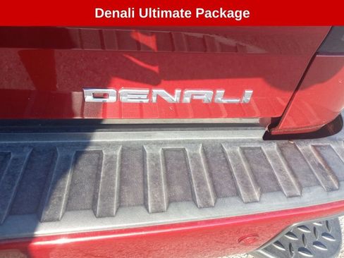 Used 2018 GMC Sierra 1500 Denali w/ Denali Ultimate Package AWD/4WD image 8