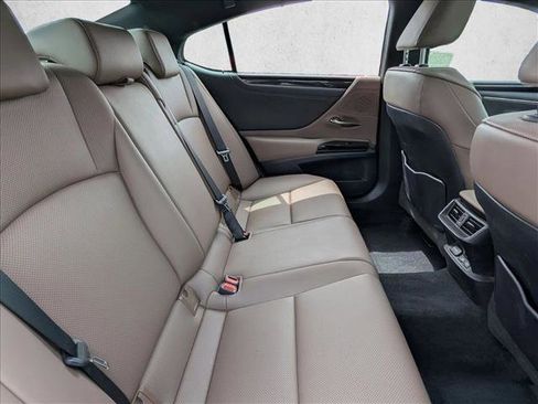 Used 2023 Lexus ES 350 w/ Accessory Package (Z2) FWD image 19