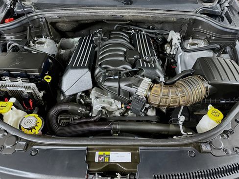 Used 2020 Jeep Grand Cherokee SRT image 31