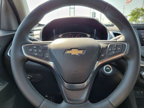 Used 2024 Chevrolet Equinox LT w/ LPO, Floor Liner Package FWD image 12