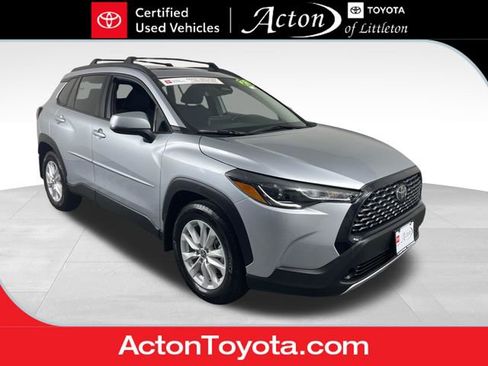 Certified 2023 Toyota Corolla Cross LE w/ Moonroof Package AWD/4WD image 1
