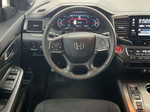 Used 2022 Honda Pilot Sport image 22