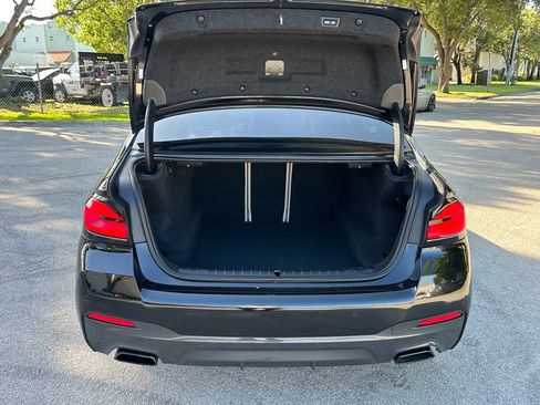Used 2022 BMW 540i w/ M Sport Package RWD image 40