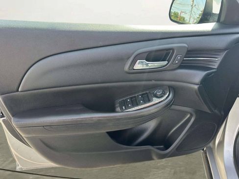 Used 2014 Chevrolet Malibu LTZ FWD image 9