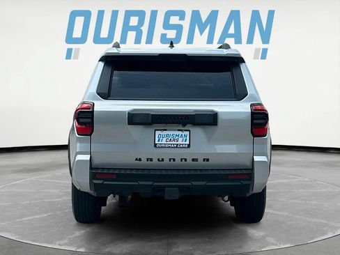 Certified 2026 Toyota 4Runner SR5 AWD/4WD image 7