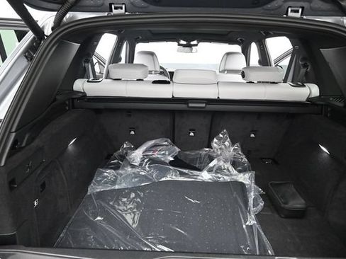 New 2026 BMW X5 xDrive50e w/ M Sport Package AWD/4WD image 19