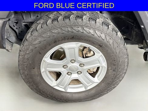 Used 2023 Jeep Wrangler Sport S image 29