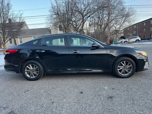 Used 2019 Kia Optima LX image 6
