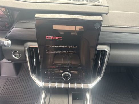 New 2026 GMC Acadia Elevation w/ Elevation Premium Package image 11