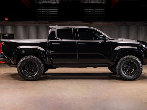 Used 2026 Toyota Tacoma TRD Pro w/ Tow Tech Package AWD/4WD image 11