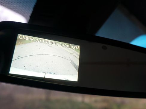 Used 2019 Freightliner Sprinter 170 image 17