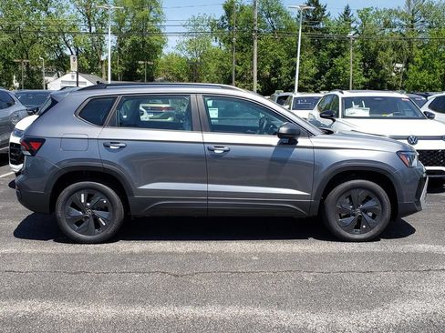 New 2026 Volkswagen Taos S FWD image 2