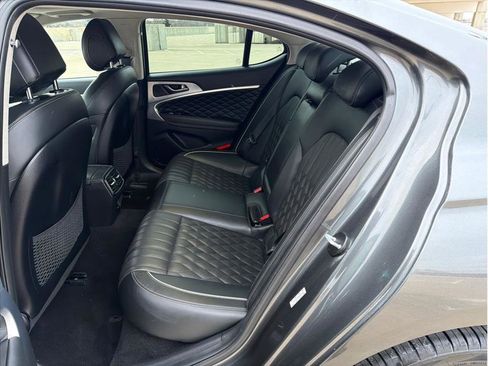 Used 2019 Genesis G70 2.0T Advanced w/ Prestige Package image 11