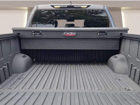 Used 2026 Toyota Tundra SR5 w/ SR5 Convenience Package AWD/4WD image 11