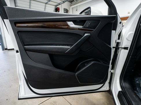 Used 2019 Audi Q5 2.0T Premium image 30