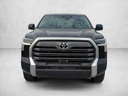 Used 2023 Toyota Tundra Limited image 2