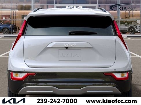 New 2026 Kia Niro Wind FWD image 13
