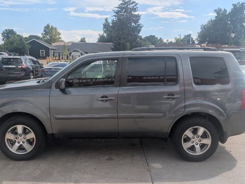 Used 2010 Honda Pilot EX image 8