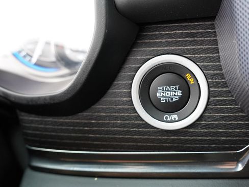 Certified 2019 RAM 1500 Limited w/ Advanced Safety Group AWD/4WD image 36