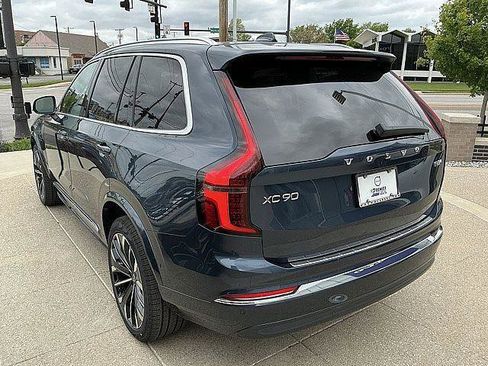 New 2026 Volvo XC90 T8 Ultra w/ Lounge Package AWD/4WD image 10