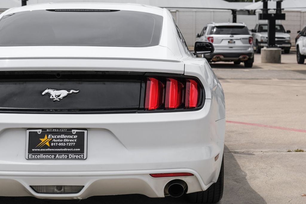 Used 2016 Ford Mustang Coupe RWD image 46