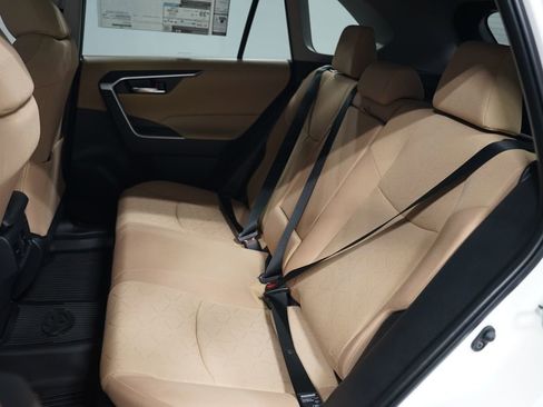 New 2025 Toyota RAV4 XLE image 29