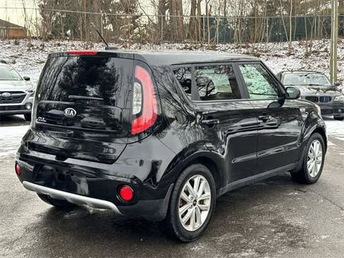 Used 2017 Kia Soul + w/ UVO Package image 28