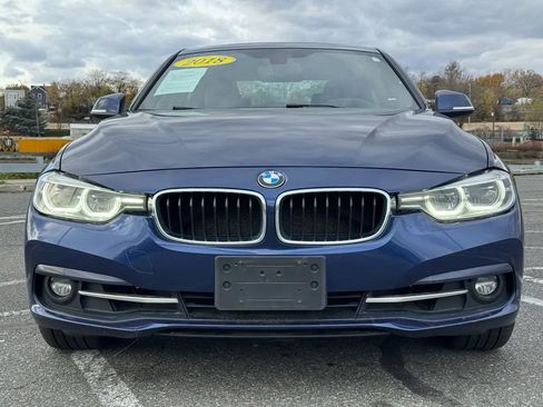 Used 2018 BMW 330i xDrive 330i xDrive Sedan 4D image 2