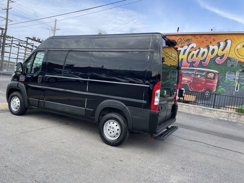 Used 2021 RAM ProMaster 1500 w/ Convenience Group FWD image 3