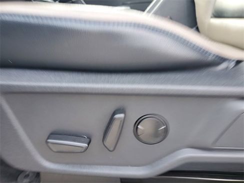 Used 2024 Ford Bronco Wildtrak image 11