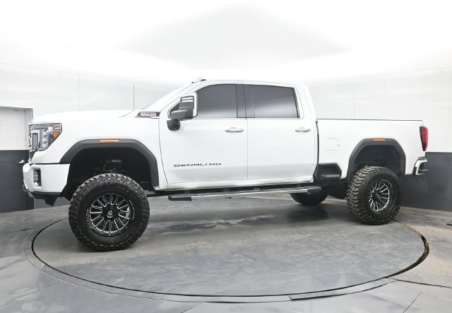 Used 2020 GMC Sierra 2500 Denali w/ Denali Ultimate Package AWD/4WD image 11